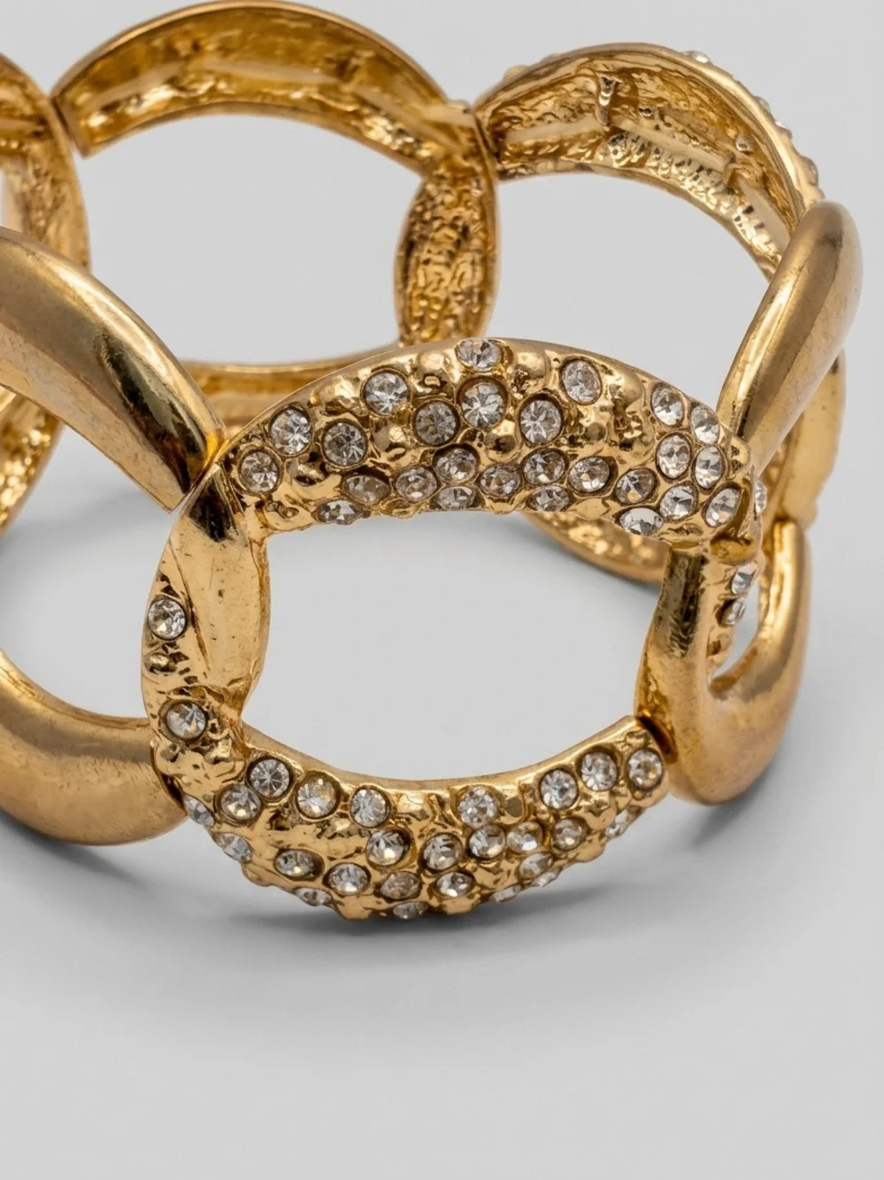 Vintage Style Gold-Tone Rhinestone Link Stretch Cuff Bracelet Sparkling Jewelry